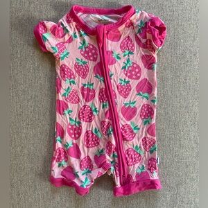 Little Sleepies shortie, size 0-3 months